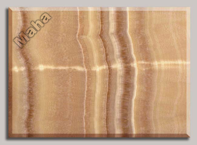 586 Wavy honey onyx